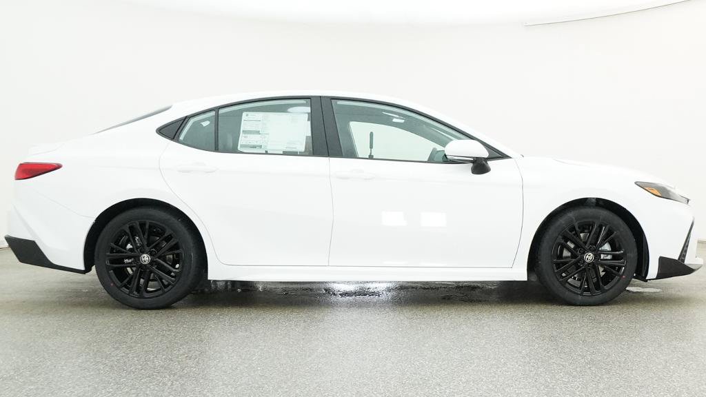 New 2026 Toyota Camry SE FWD image 30