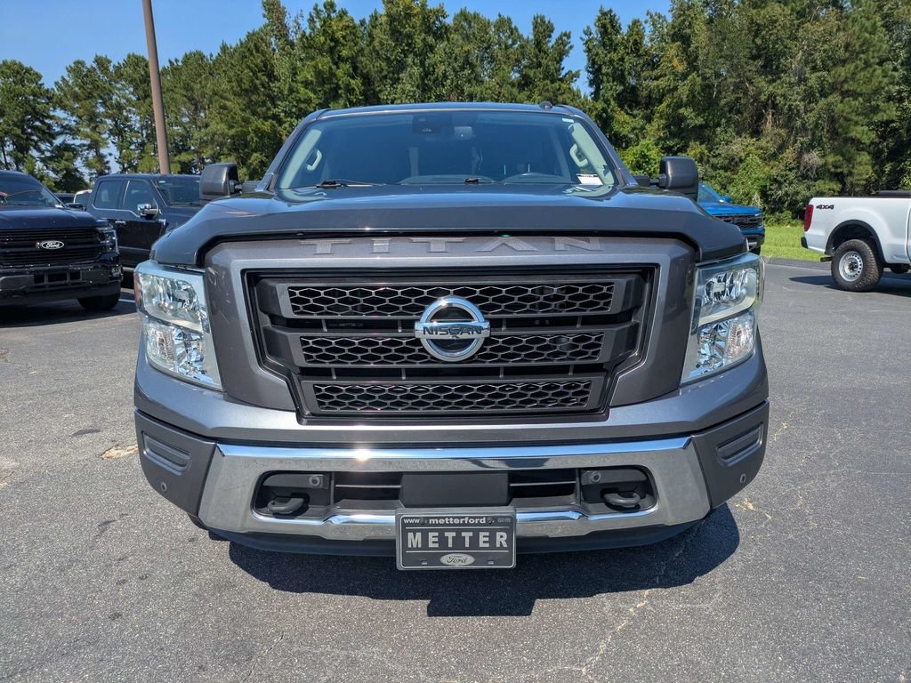 Used 2021 Nissan Titan SV w/ SV Convenience Package AWD/4WD image 9