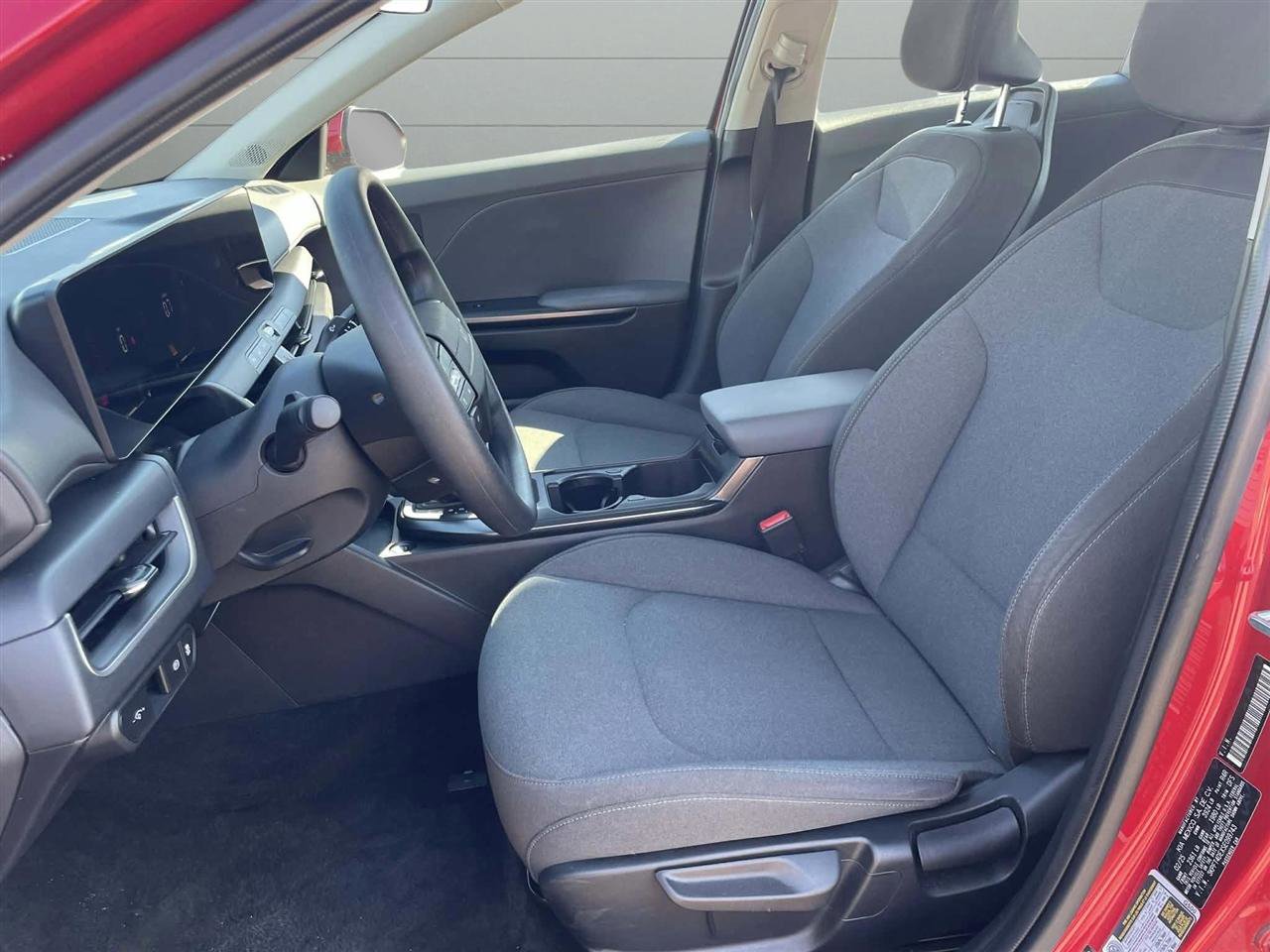 Used 2025 Kia K4 LX image 16