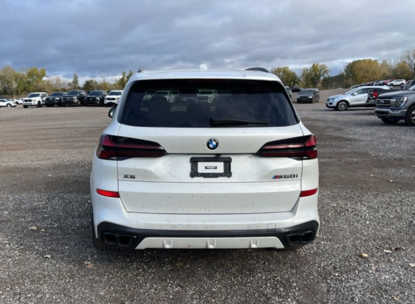 Used 2024 BMW X5 M60i AWD/4WD image 7