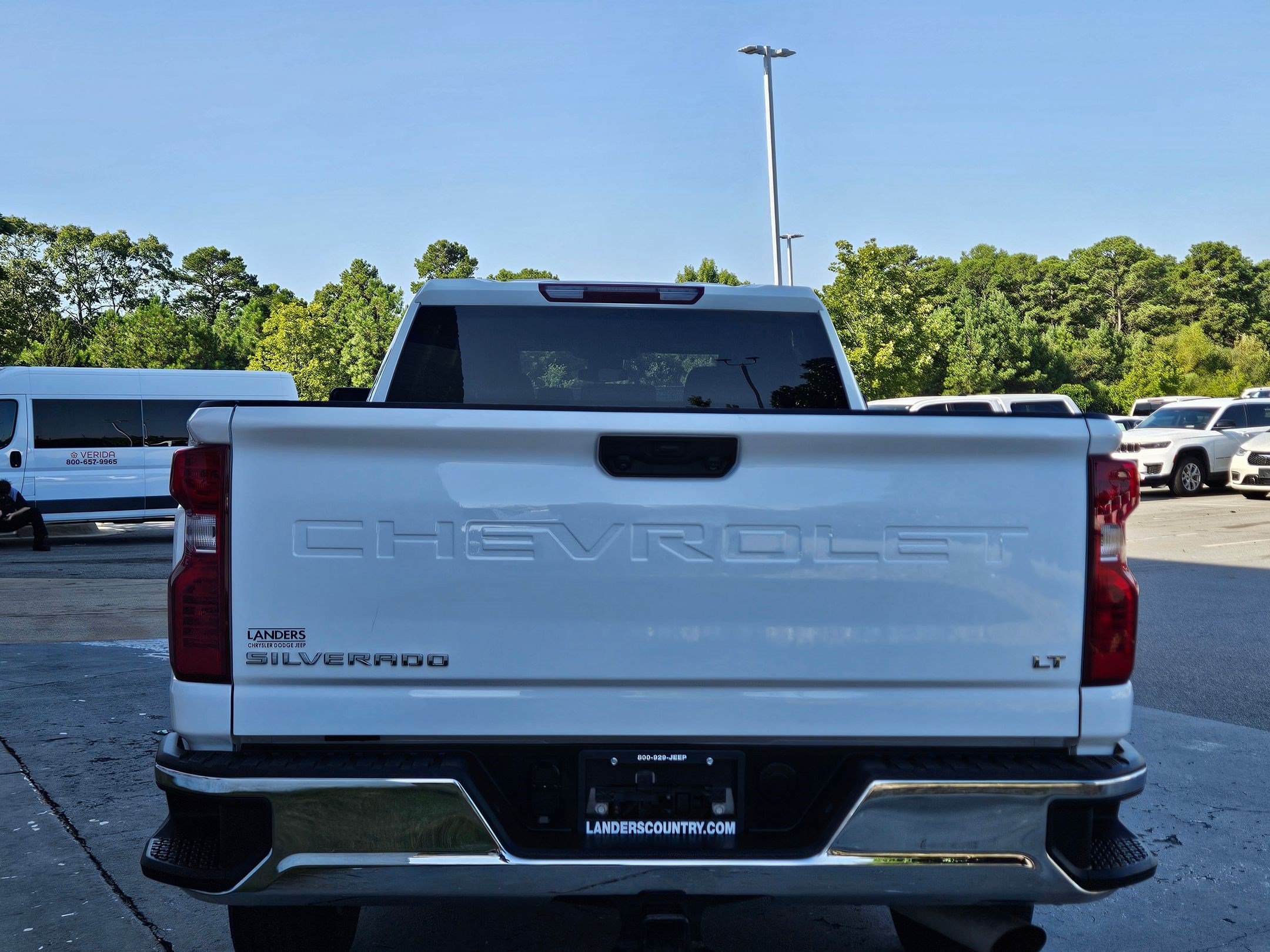 Used 2025 Chevrolet Silverado 2500 LT w/ Convenience Package AWD/4WD image 6