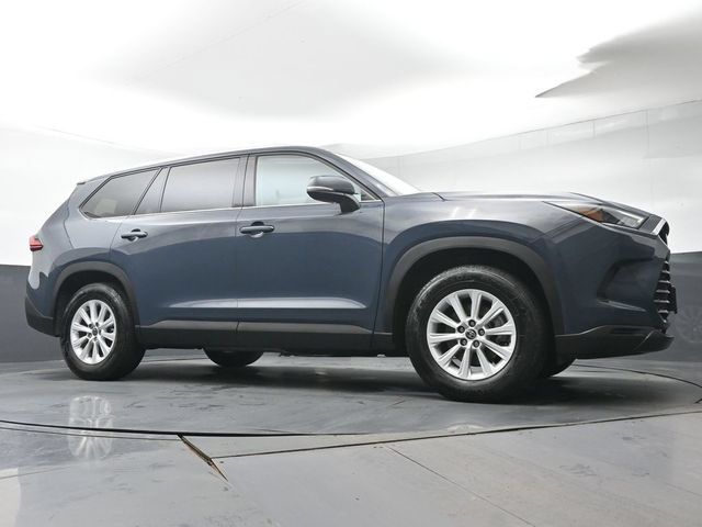 Certified 2024 Toyota Grand Highlander AWD image 40