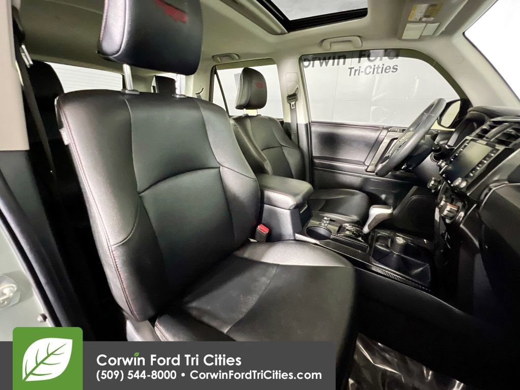 Used 2022 Toyota 4Runner TRD Off-Road Premium w/ Moonroof Package image 17