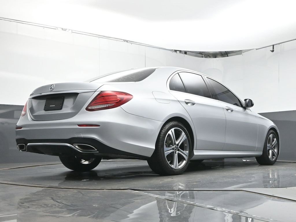 Used 2020 Mercedes-Benz E 350 Sedan w/ Premium Package image 36