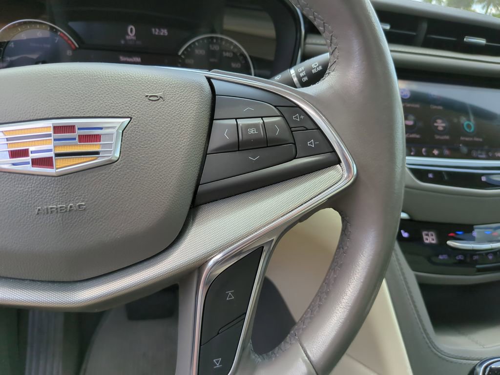 Used 2021 Cadillac XT5 Premium Luxury FWD image 31