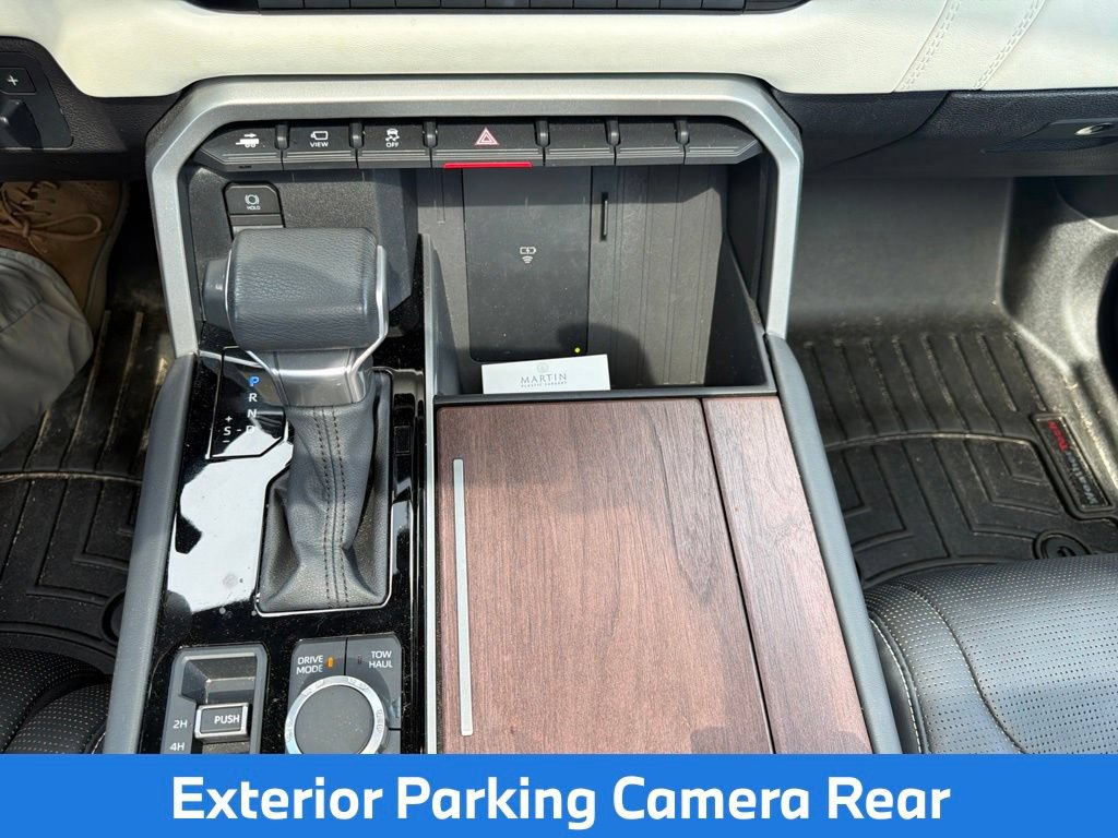 Used 2025 Toyota Sequoia Capstone AWD/4WD image 33