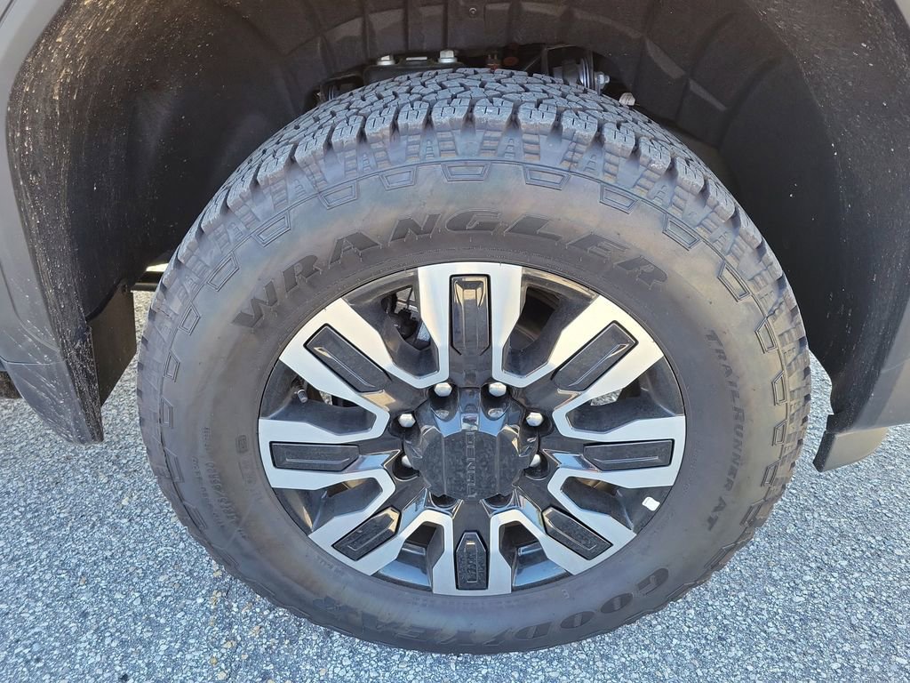 New 2025 GMC Sierra 3500 Denali Ultimate image 6