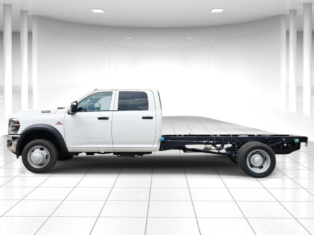 New 2026 RAM 4500 Tradesman w/ Chrome Appearance Group AWD/4WD image 6