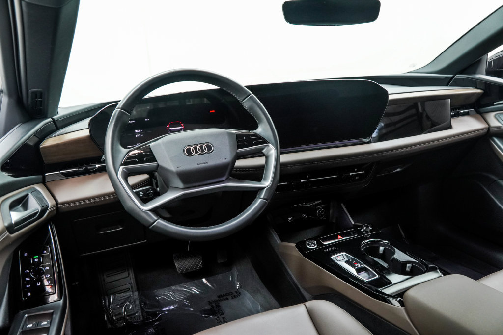 Used 2025 Audi A6 e-tron Premium w/ Ultra Package RWD image 5