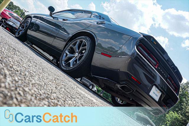 Used 2019 Dodge Challenger R/T RWD image 5