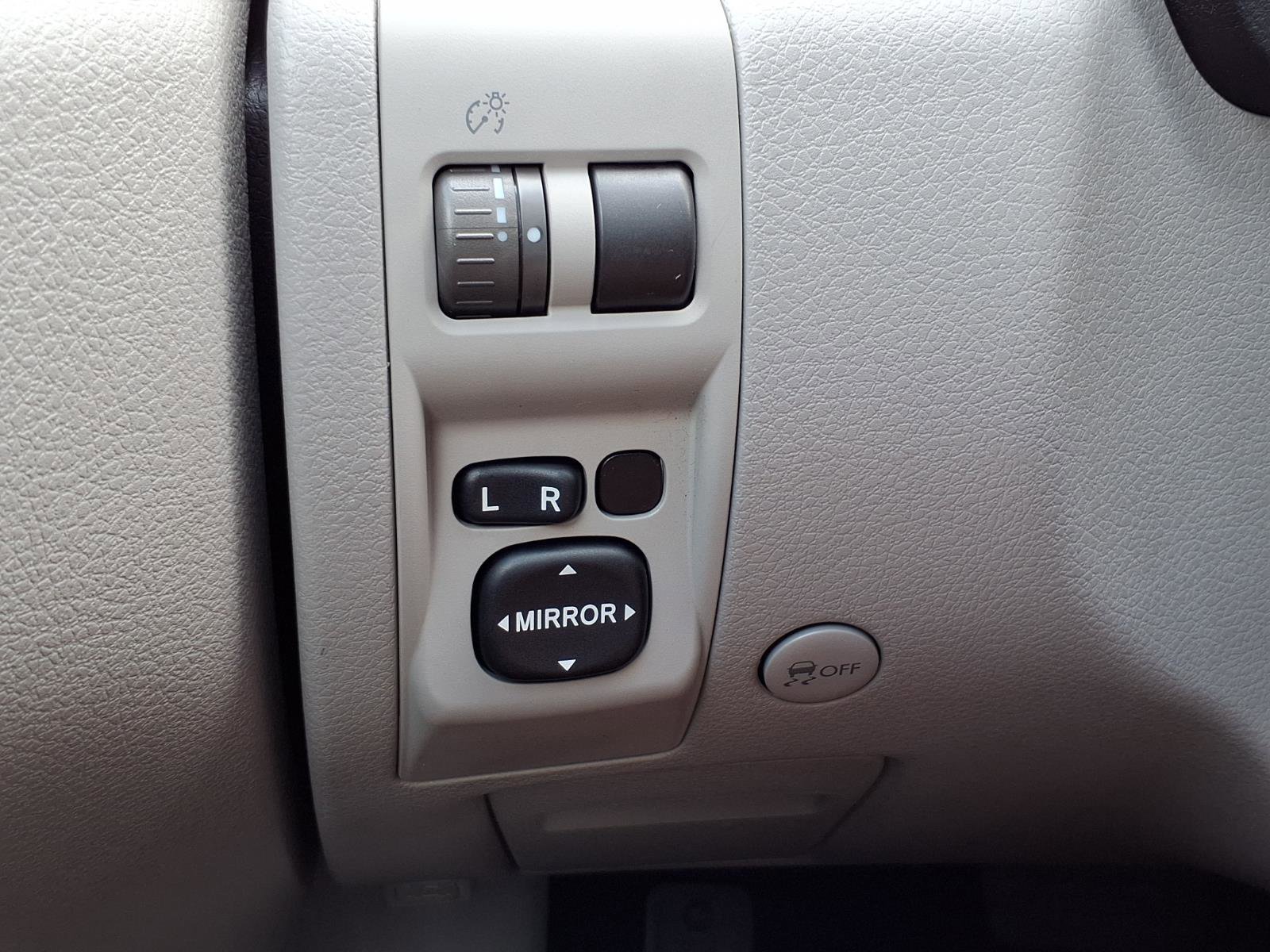 Used 2011 Subaru Forester 2.5X Premium AWD/4WD image 9