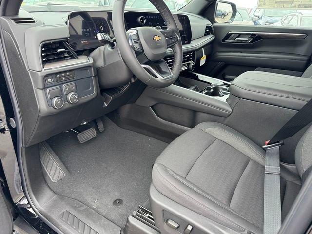 New 2026 Chevrolet Suburban LS w/ LS Custom Edition RWD image 13