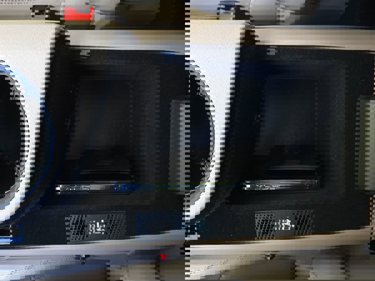 Used 2023 Porsche Taycan 4 Cross Turismo w/ Premium Package image 58