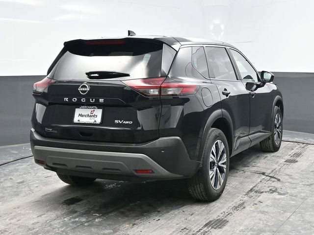 Used 2023 Nissan Rogue SV image 6