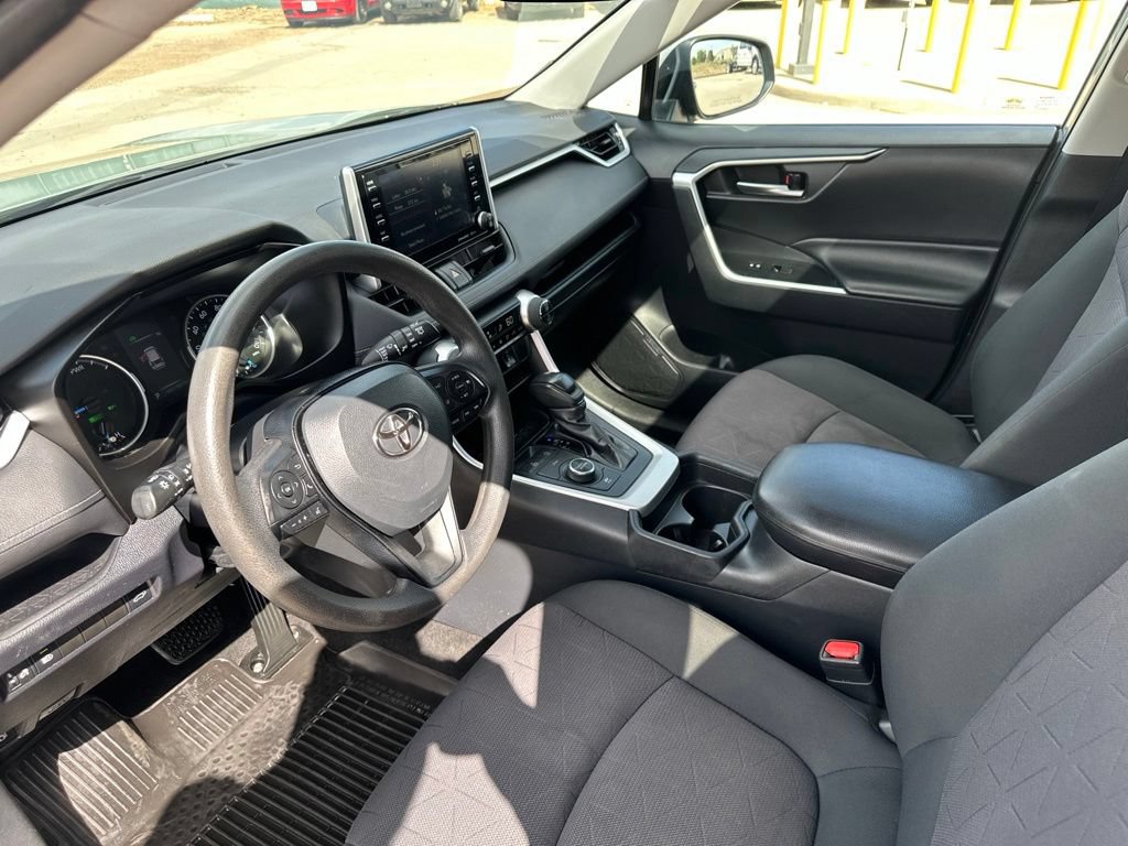 Used 2019 Toyota RAV4 XLE w/ Convenience Package AWD/4WD image 15