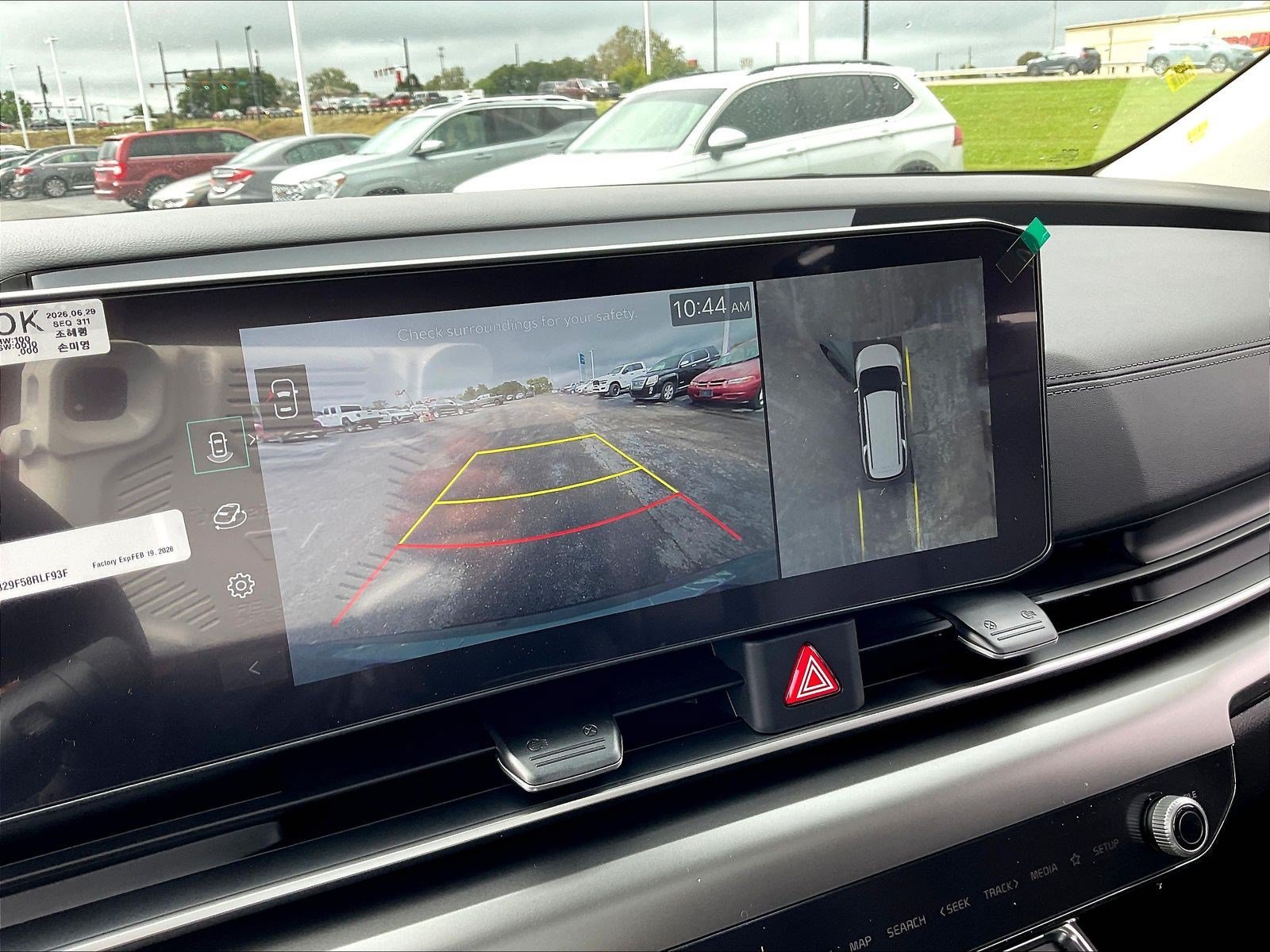 New 2027 Kia Carnival SX FWD image 24