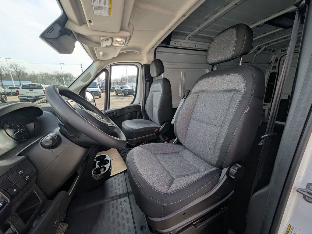 New 2026 RAM ProMaster 2500 w/ Convenience Group image 19