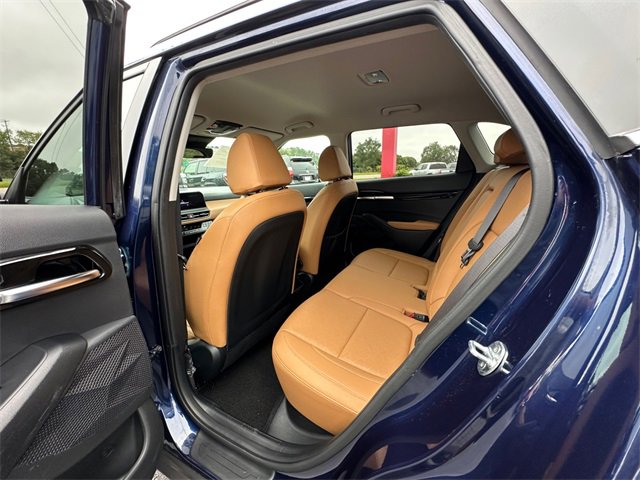 Used 2024 Kia Seltos EX image 18