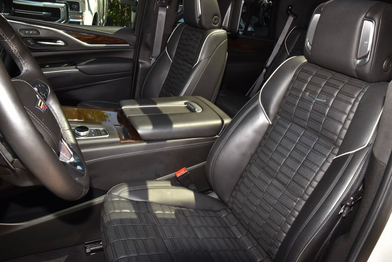 Used 2021 Cadillac Escalade Sport Platinum AWD/4WD image 36