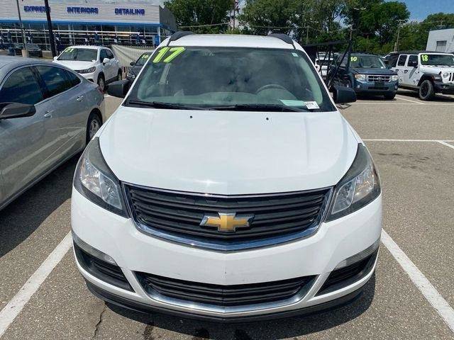 Used 2017 Chevrolet Traverse LS FWD image 15