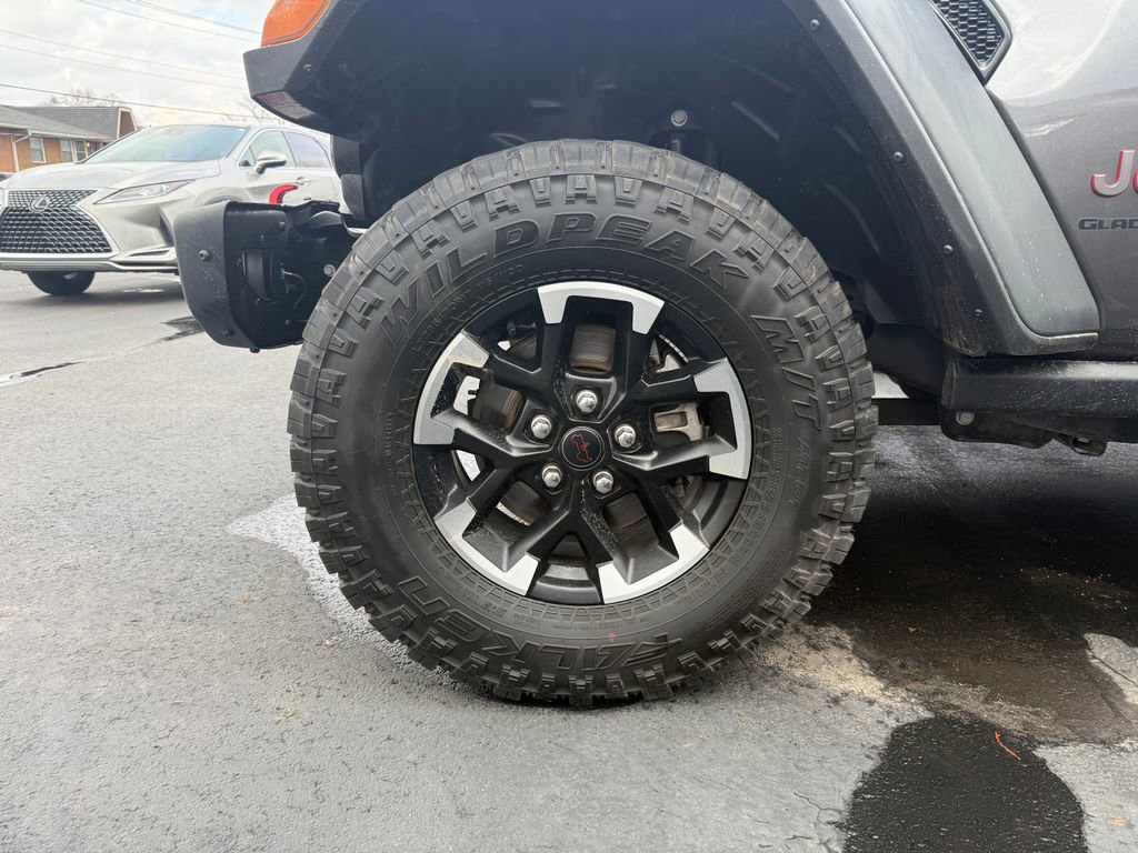Used 2024 Jeep Gladiator Rubicon w/ Technology Group image 9
