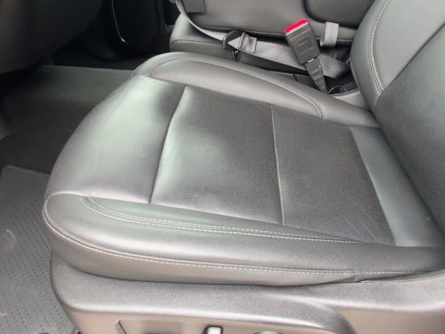 Used 2024 GMC Sierra 1500 SLT AWD/4WD image 12