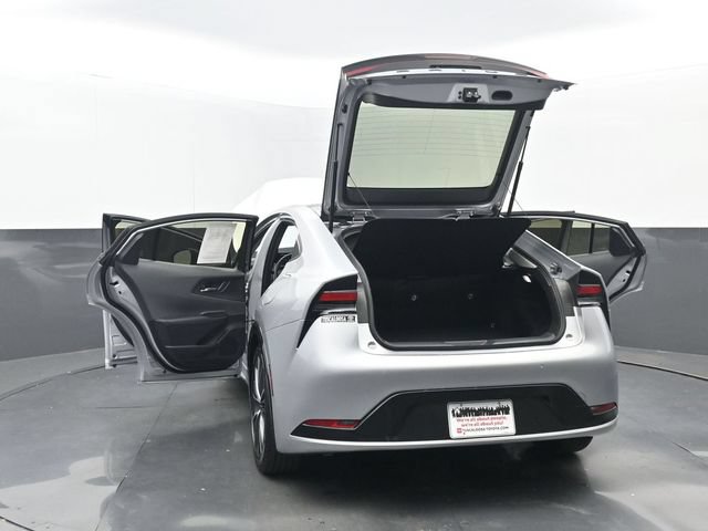Used 2023 Toyota Prius XLE FWD image 34