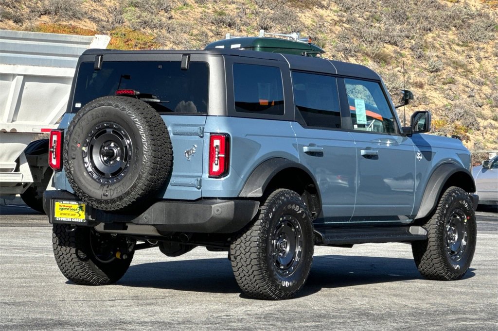 New 2025 Ford Bronco Outer Banks w/ Sasquatch Package image 4
