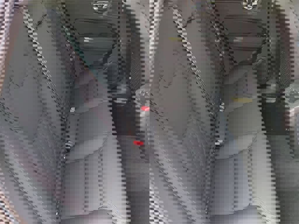 Used 2026 Volvo XC60 B5 Plus w/ Protection Package Premier image 20