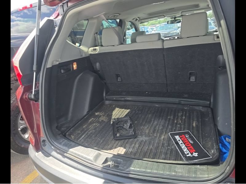 Used 2018 Honda CR-V EX image 10