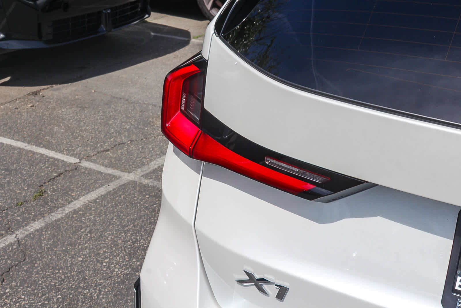 Used 2025 BMW X1 xDrive28i w/ Premium Package image 7