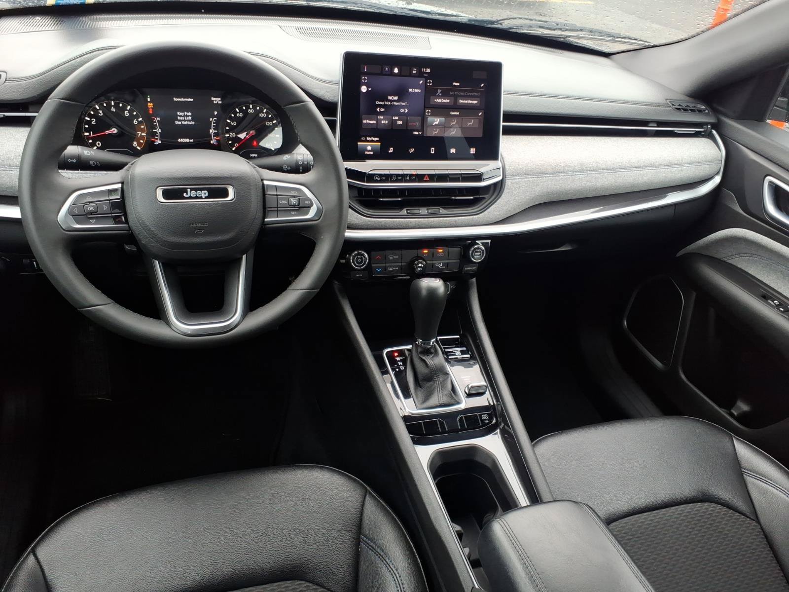 Used 2024 Jeep Compass Latitude AWD/4WD image 10