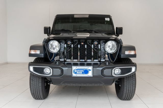 Used 2023 Jeep Gladiator Sport w/ Trailer Tow Package AWD/4WD image 5