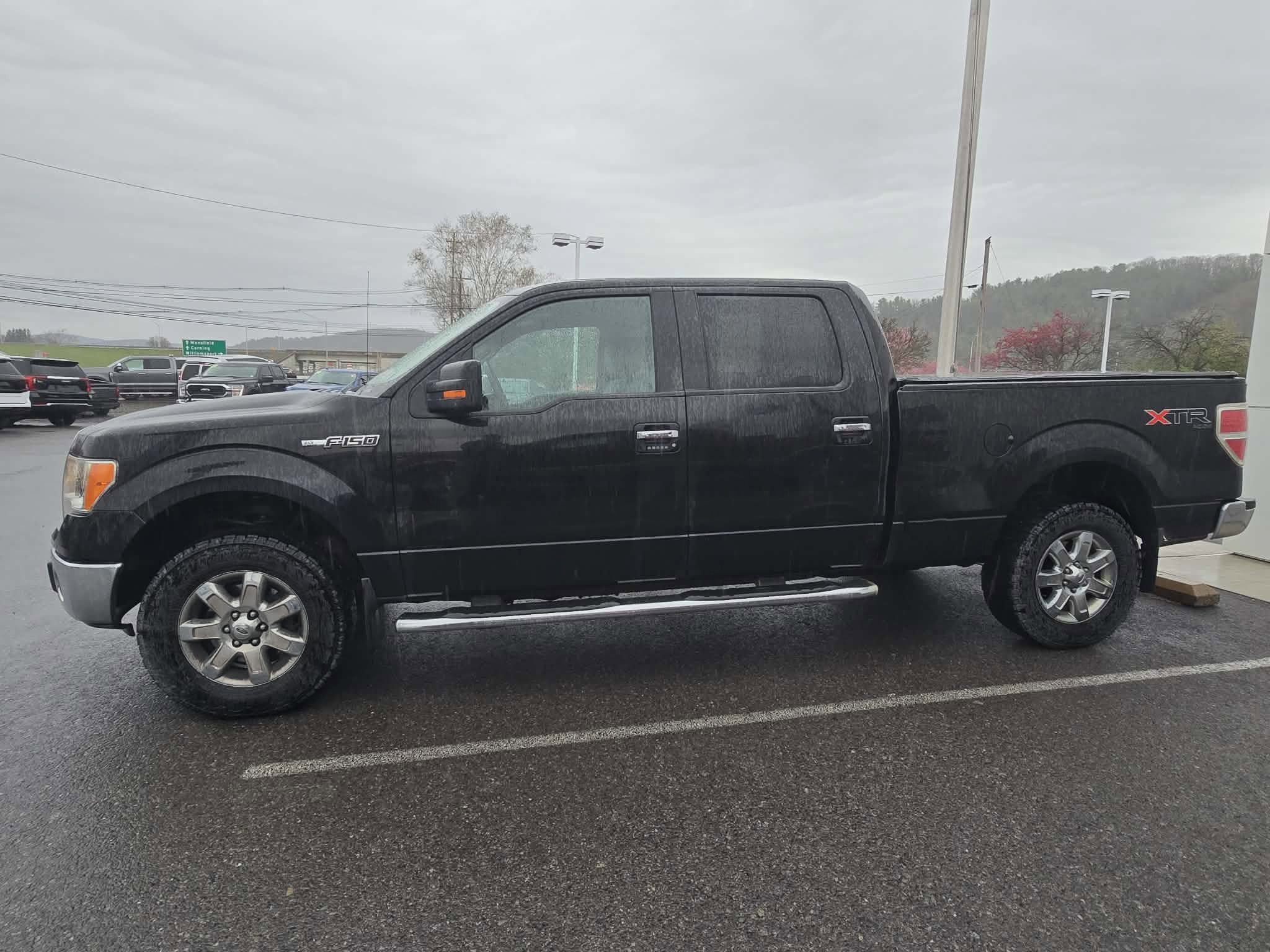 Used 2014 Ford F150 XLT w/ Equipment Group 302A Luxury AWD/4WD image 7