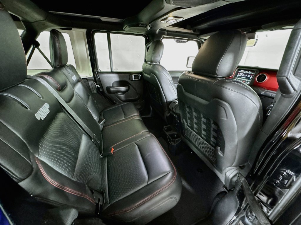 Used 2021 Jeep Wrangler Unlimited Rubicon AWD/4WD image 29