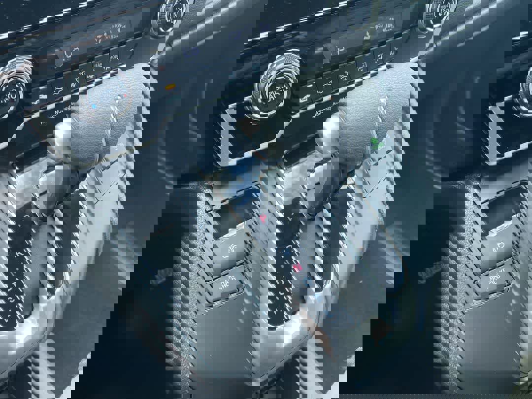 Used 2018 Honda CR-V LX image 19