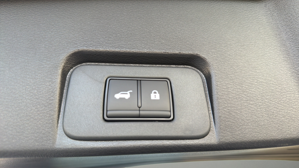 New 2026 Nissan Rogue SV AWD/4WD image 18