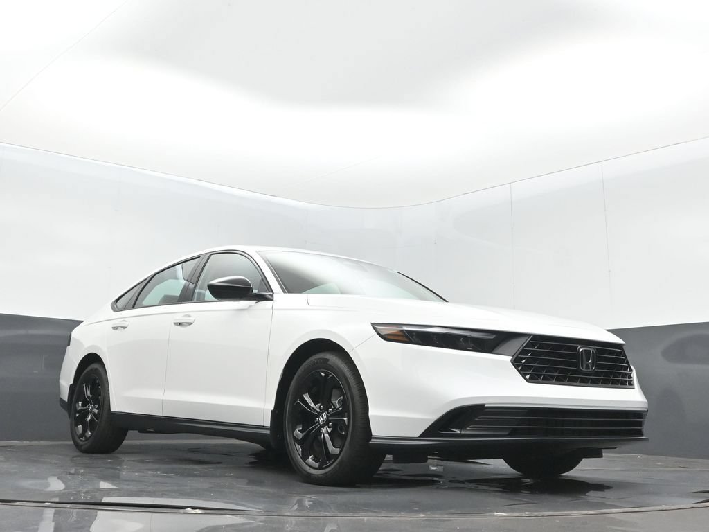 New 2025 Honda Accord SE image 10