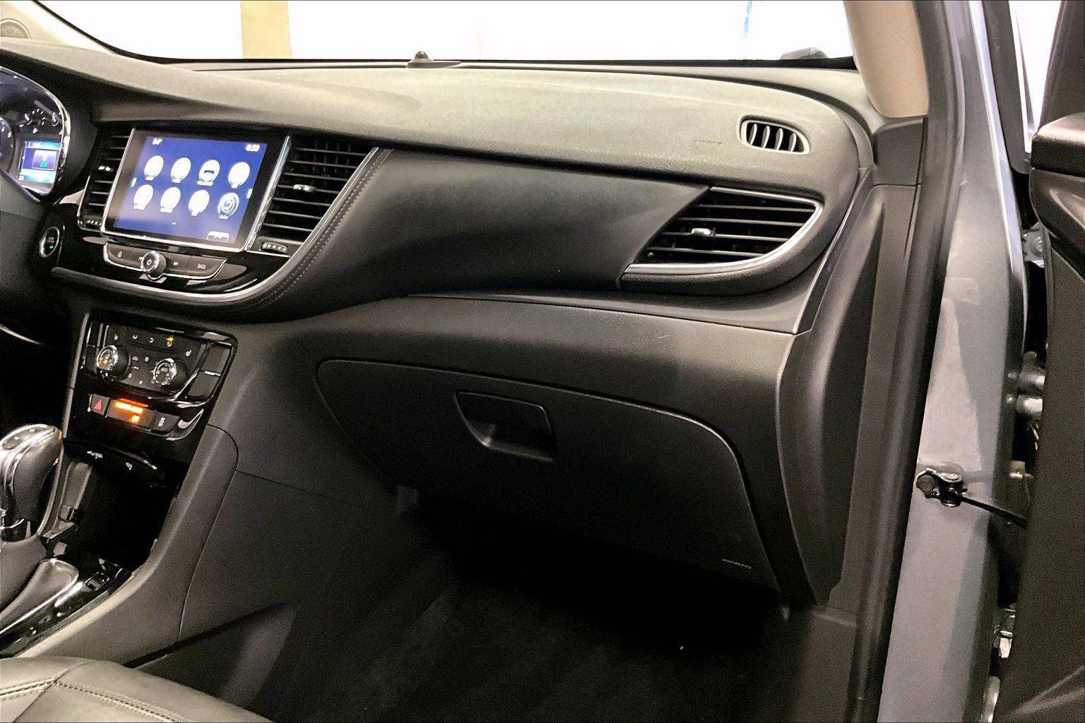 Used 2019 Buick Encore Essence w/ Experience Buick Package image 15