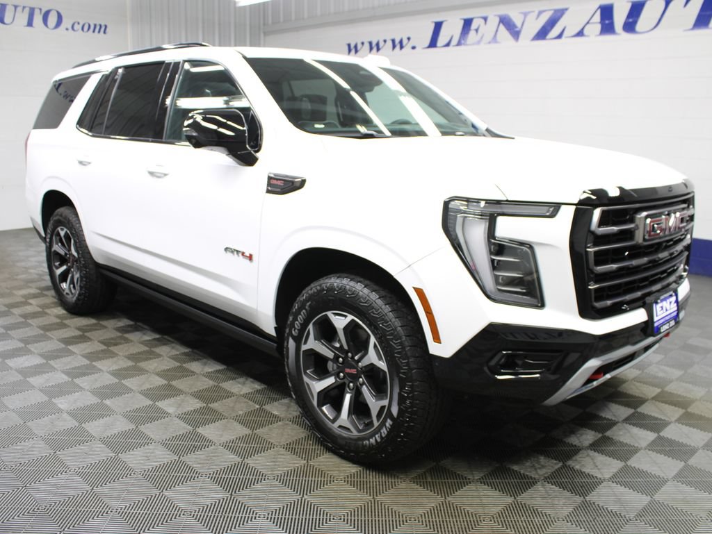 Used 2026 GMC Yukon AT4 Ultimate w/ LPO, Floor Liner Package AWD/4WD image 3