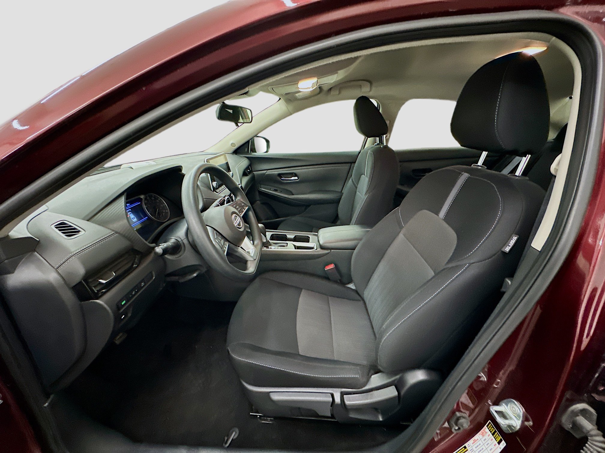 Used 2024 Nissan Sentra SV FWD image 13