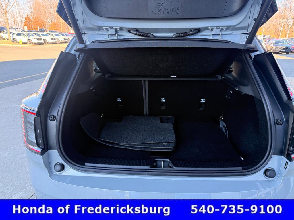 Used 2025 Volvo EX30 Ultra image 18