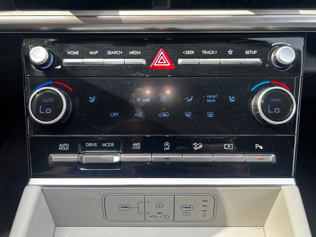 Used 2025 Hyundai Santa Fe SEL AWD/4WD image 22