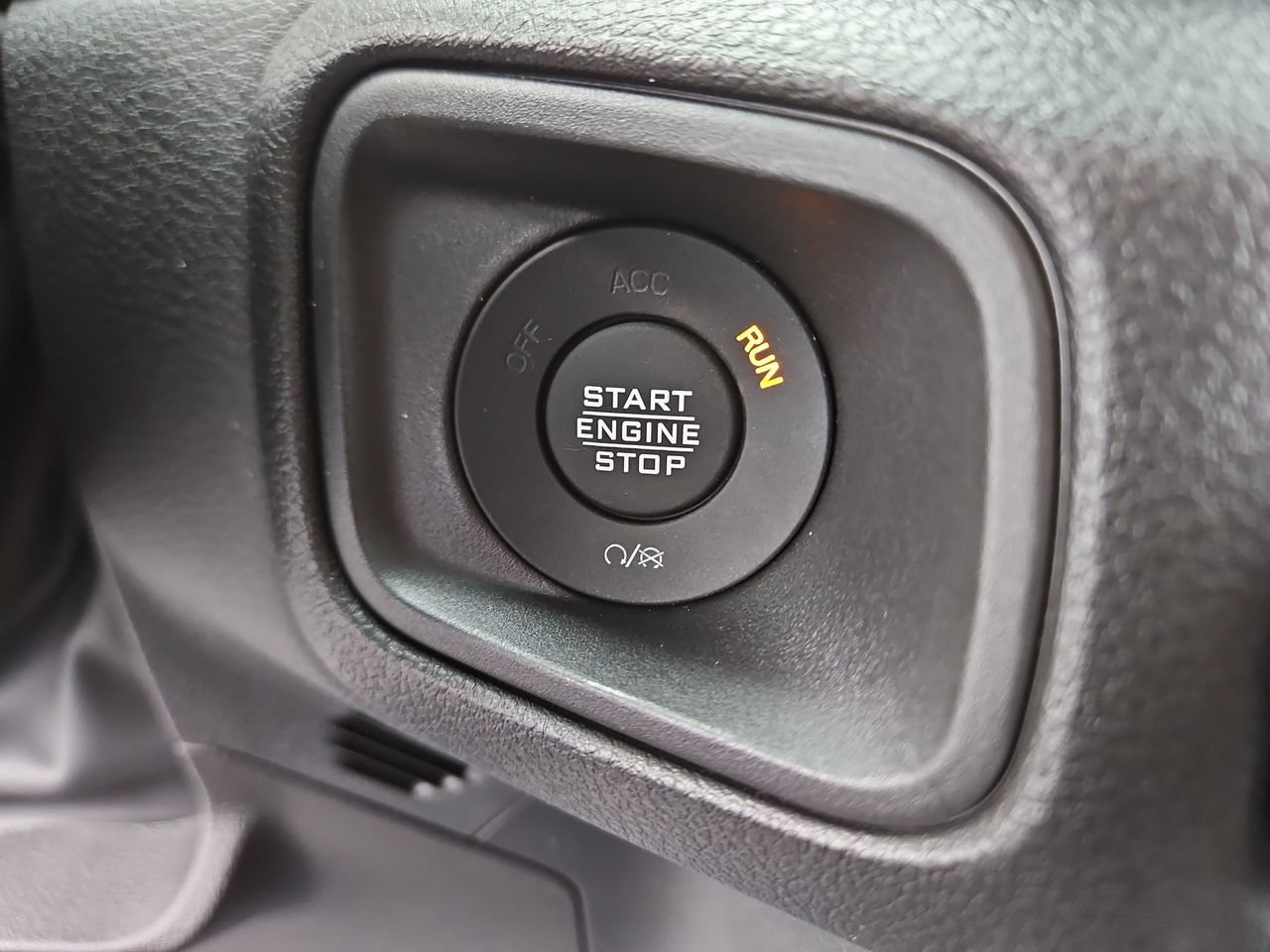 New 2026 Jeep Gladiator Sport AWD/4WD image 26