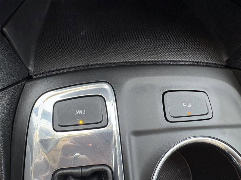 Used 2023 Chevrolet Equinox LT image 23