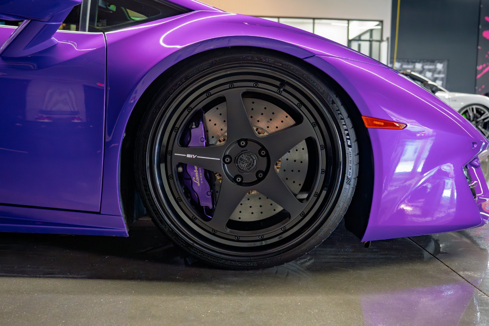 Used 2018 Lamborghini Huracan LP 580-2 RWD image 19