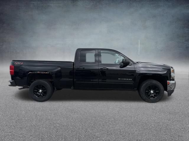 Used 2018 Chevrolet Silverado 1500 LT AWD/4WD image 5