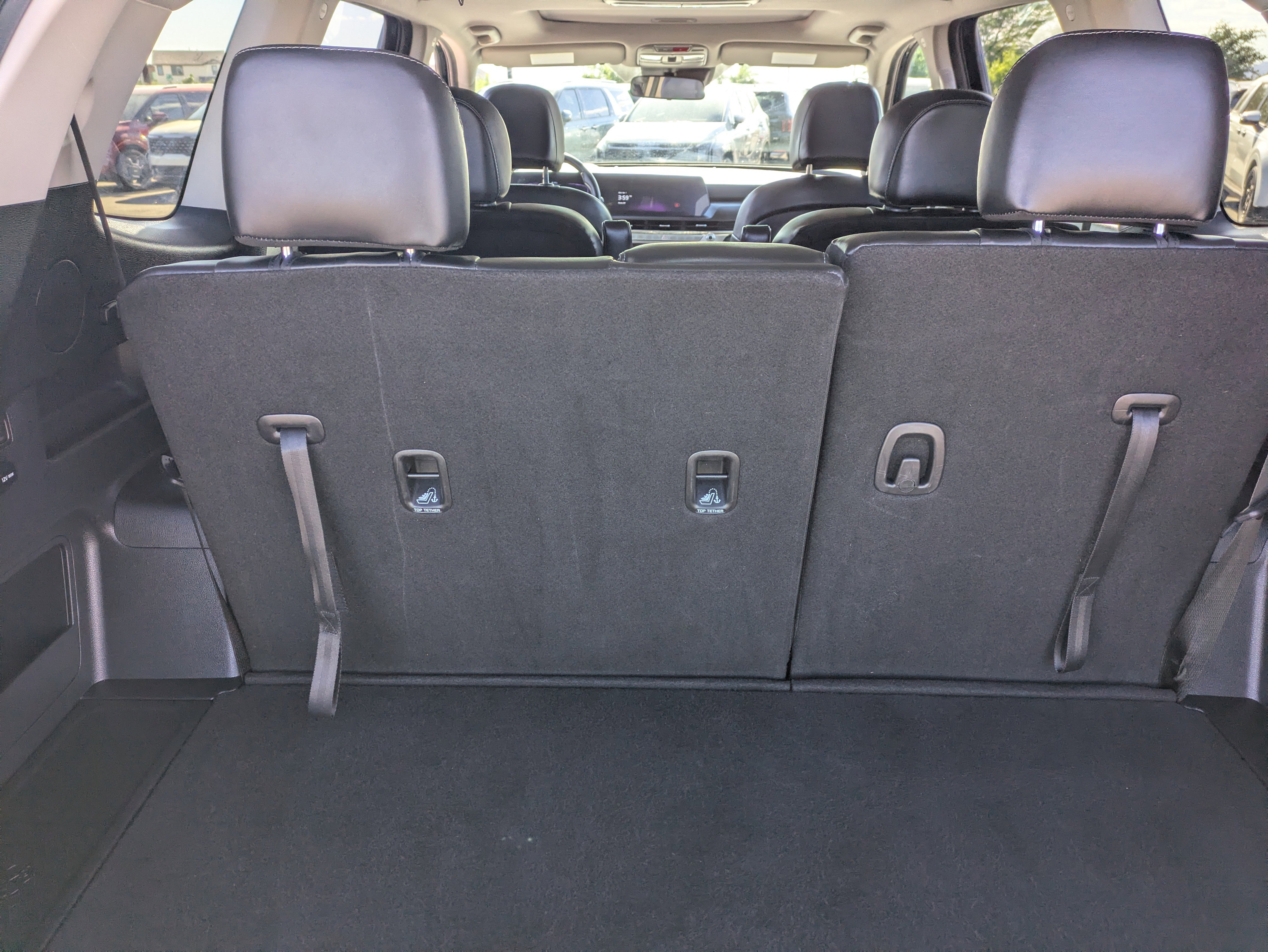 Used 2025 Kia Telluride S image 10