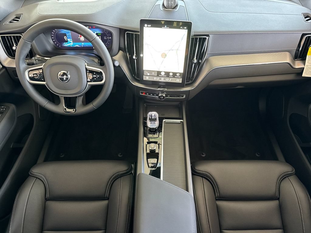 New 2026 Volvo XC60 T8 Ultra w/ Climate Package AWD/4WD image 12