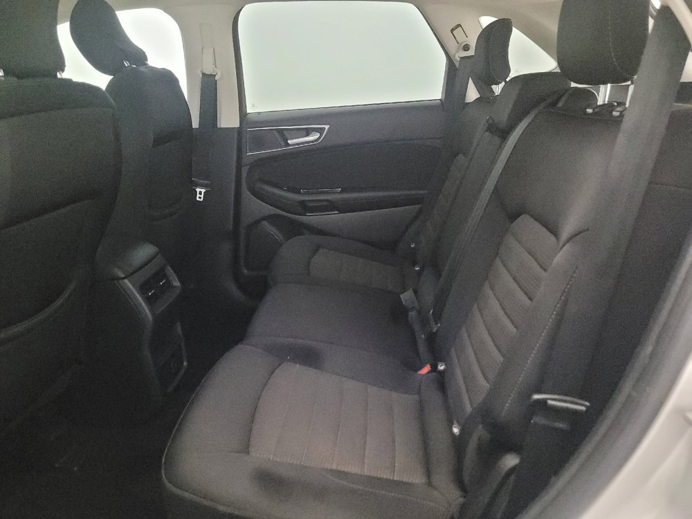 Used 2018 Ford Edge SEL AWD/4WD image 18